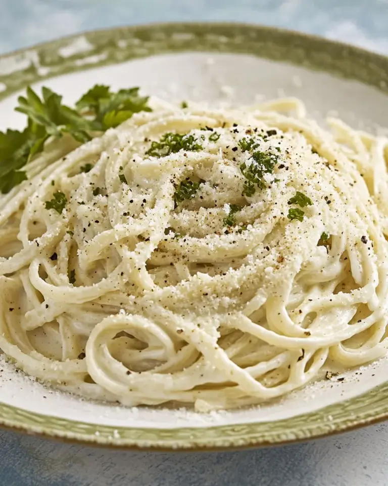 Homemade Copycat Olive Garden Alfredo Sauce: Creamy Restaurant Perfection photo